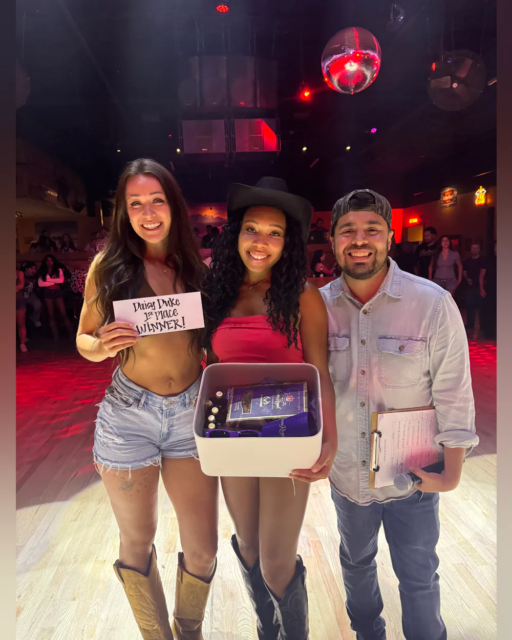 Thursday - $500 Daisy Duke Contest
