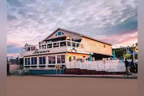 Bounce Beach Montauk Daylife, Image 1